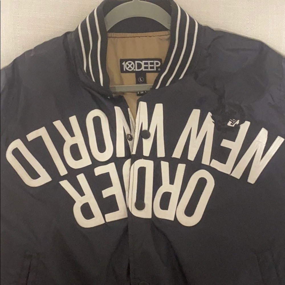 10 DEEP jacket